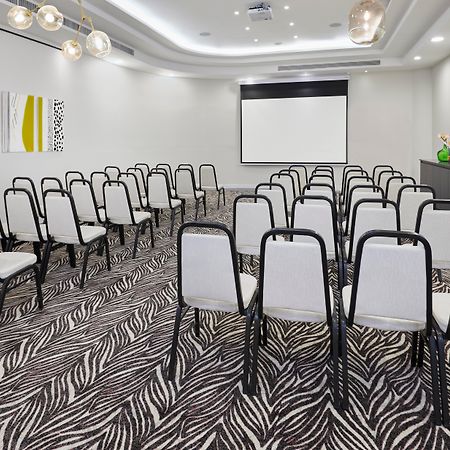 Leonardo City Tower Hotel Tel Aviv Giv'atayim Dış mekan fotoğraf Meeting room